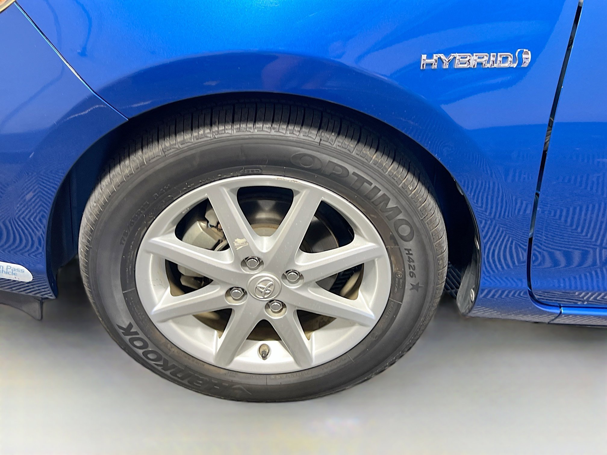 Used 2012 Toyota Prius C Three FWD image 12