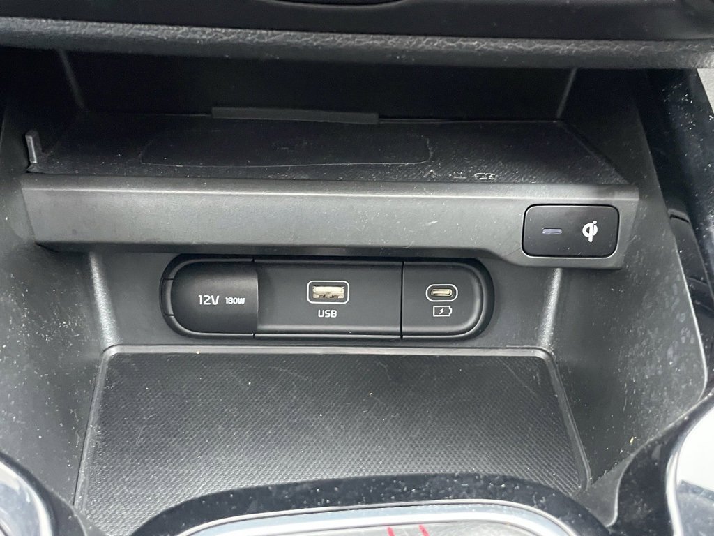 Certified 2023 Kia Soul GT-Line image 35