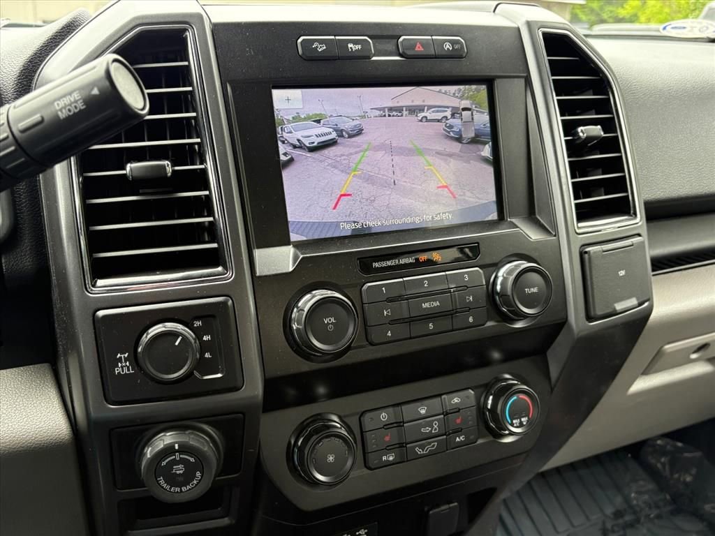 Used 2019 Ford F150 XLT w/ Equipment Group 302A Luxury AWD/4WD image 9