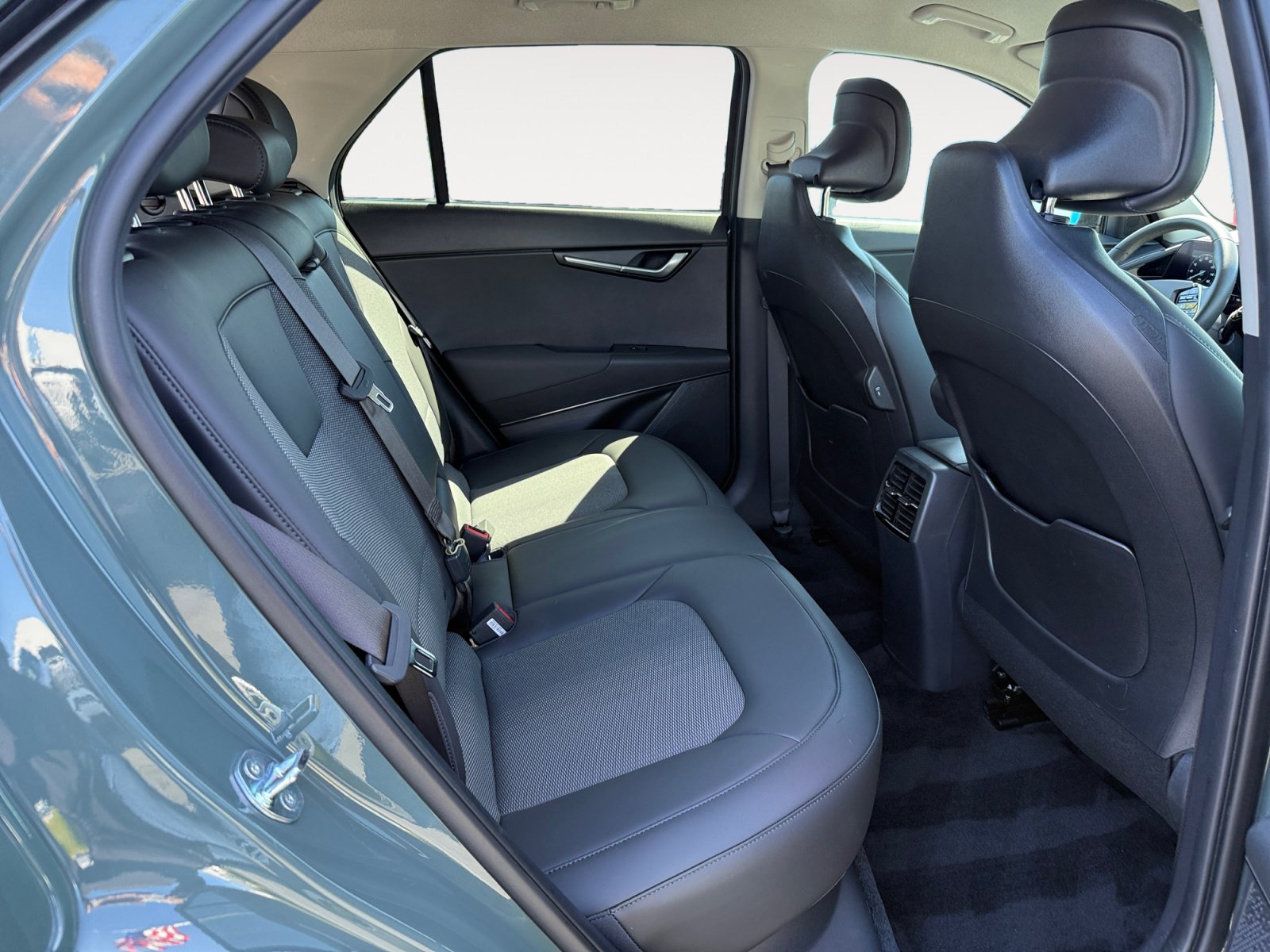 Used 2024 Kia Niro Wind FWD image 18