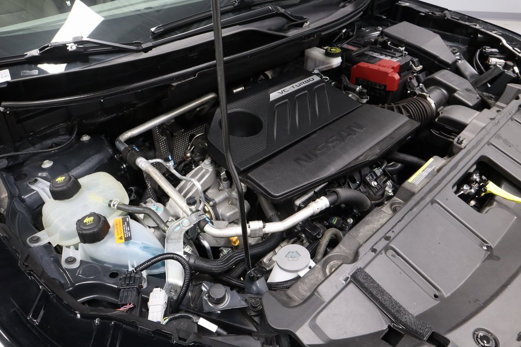 Certified 2025 Nissan Rogue SV image 14