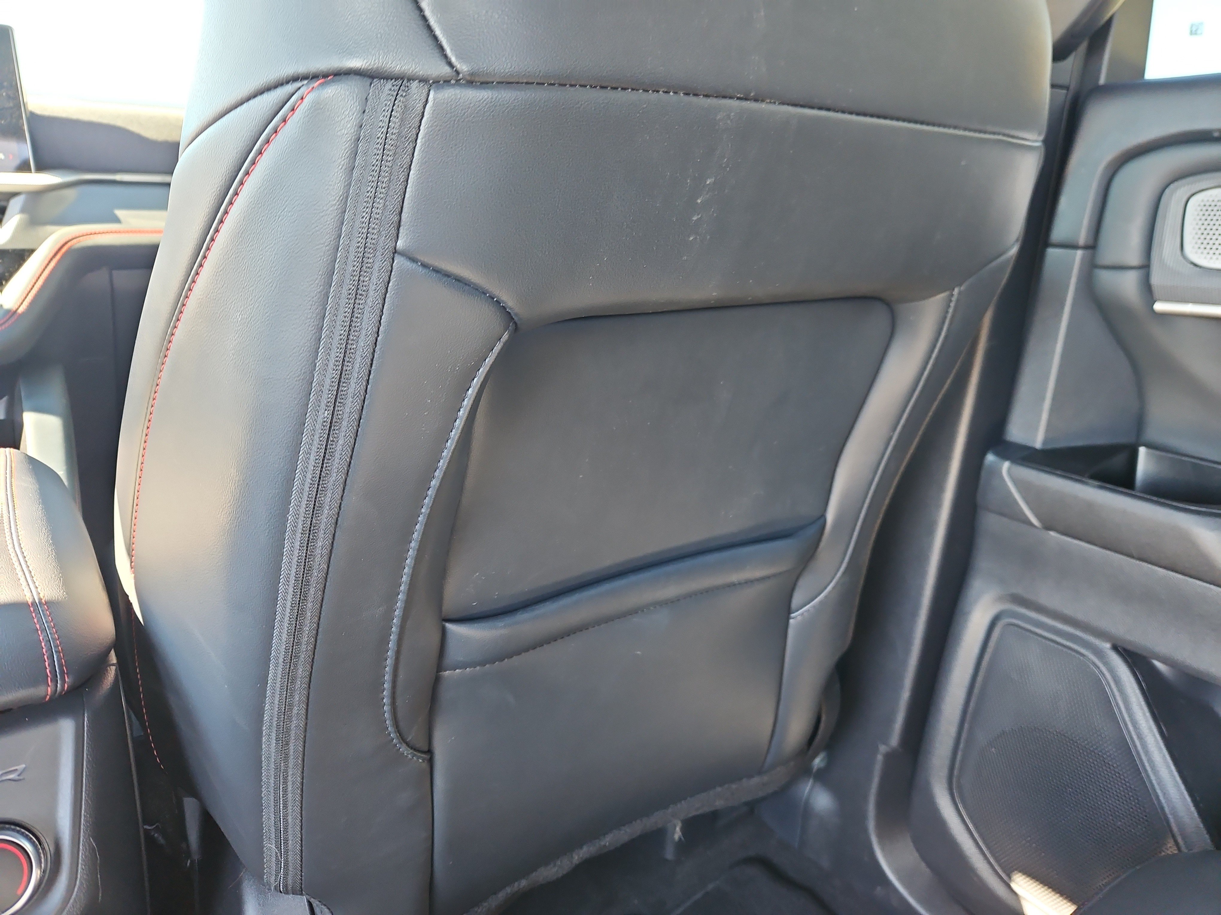 Certified 2025 Ford Explorer ST w/ Sun And Sound Package AWD/4WD image 14
