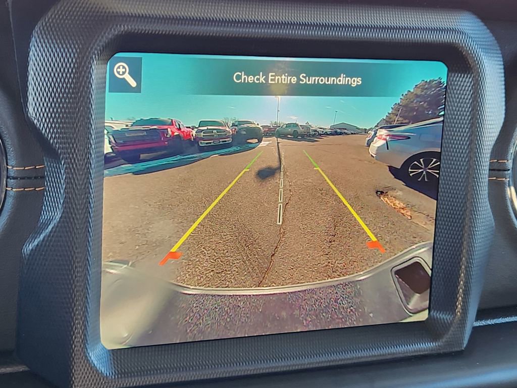 Used 2023 Jeep Gladiator Overland image 23