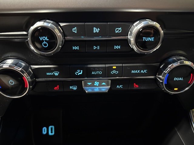 Used 2022 Ford F150 XLT w/ Equipment Group 302A High image 11