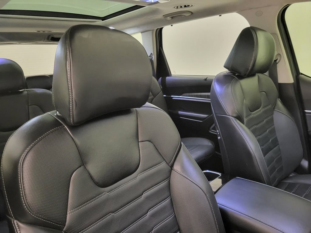 Used 2024 Kia Telluride SX Prestige w/ Towing Package image 42