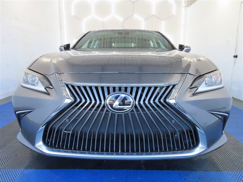 Used 2020 Lexus ES 350 w/ Premium Package FWD image 3