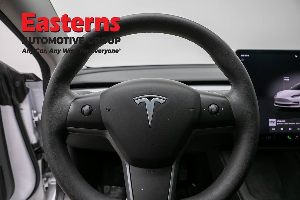 Used 2023 Tesla Model 3 Standard Range RWD image 12