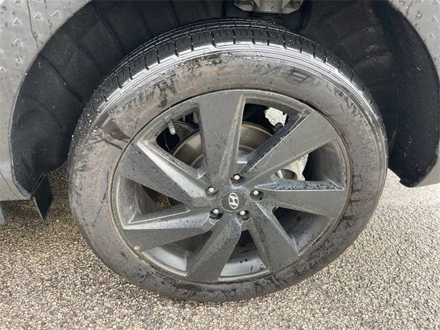 Used 2024 Hyundai Santa Cruz Night AWD/4WD image 20