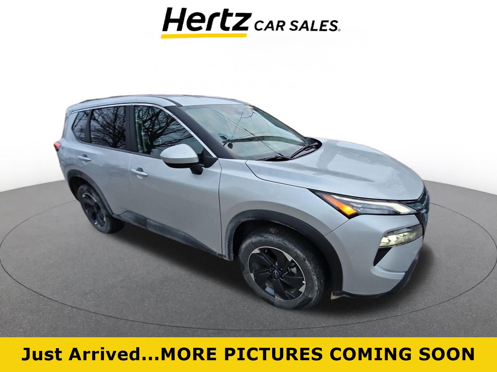 Used 2025 Nissan Rogue SV