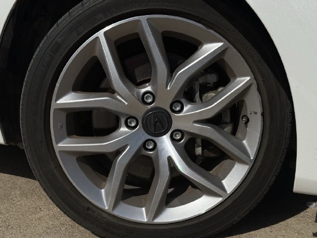 Used 2019 Acura ILX FWD image 9