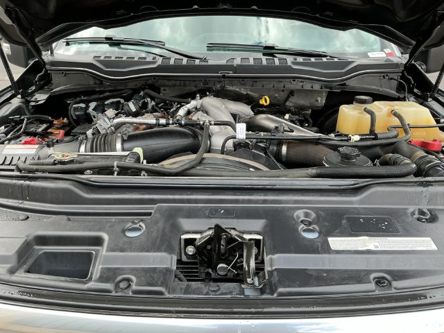 Used 2022 Ford F350 Limited AWD/4WD image 24