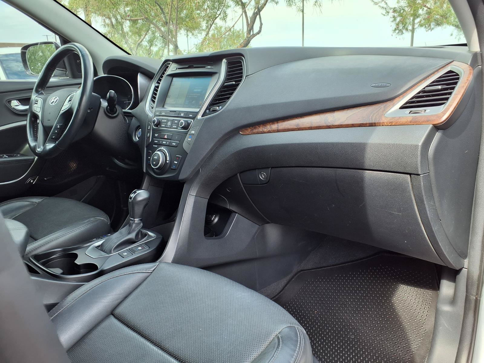 Used 2018 Hyundai Santa Fe Sport FWD image 10