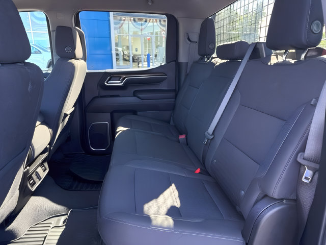 Used 2023 Chevrolet Silverado 1500 RST w/ Z71 Off-Road Package AWD/4WD image 19