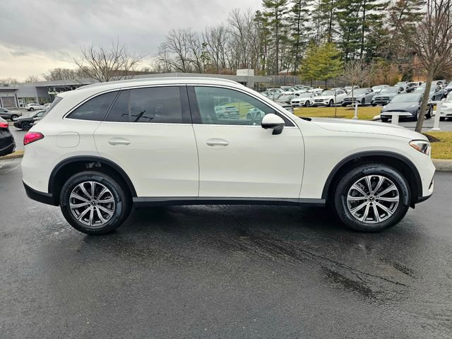 Used 2024 Mercedes-Benz GLC 300 4MATIC image 7