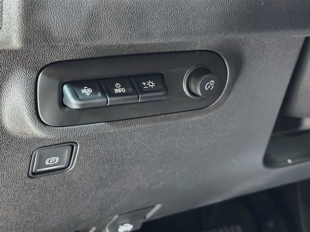 Used 2022 GMC Terrain AT4 w/ GMC Pro Grade Package AWD/4WD image 12