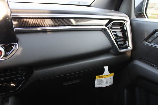 New 2026 GMC Canyon Elevation w/ Convenience Package image 29