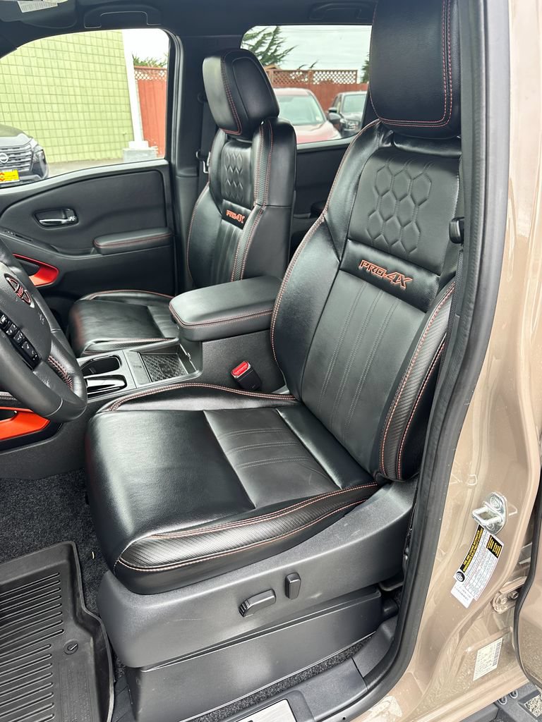 Used 2023 Nissan Frontier PRO-4X w/ Pro-4X Premium Package AWD/4WD image 15