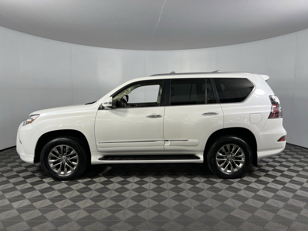 Used 2016 Lexus GX 460 Luxury image 9