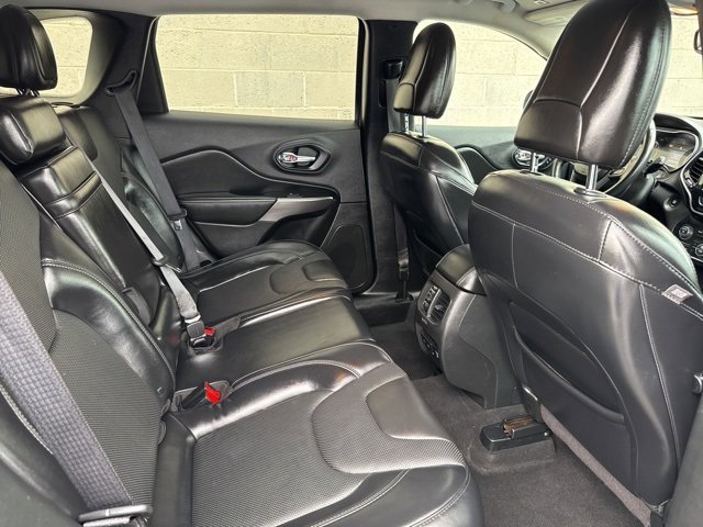 Used 2019 Jeep Cherokee Limited image 15