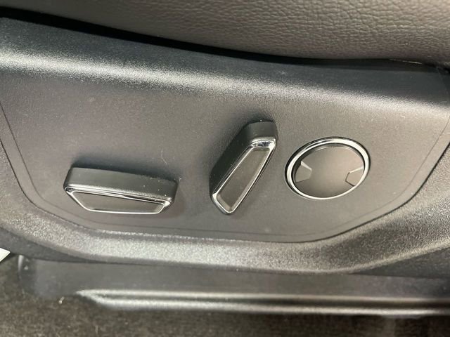 Used 2020 Ford Expedition Max Limited AWD/4WD image 12