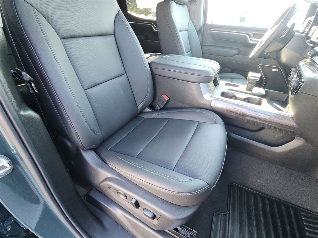New 2026 Chevrolet Silverado 1500 LTZ w/ Technology Package image 25