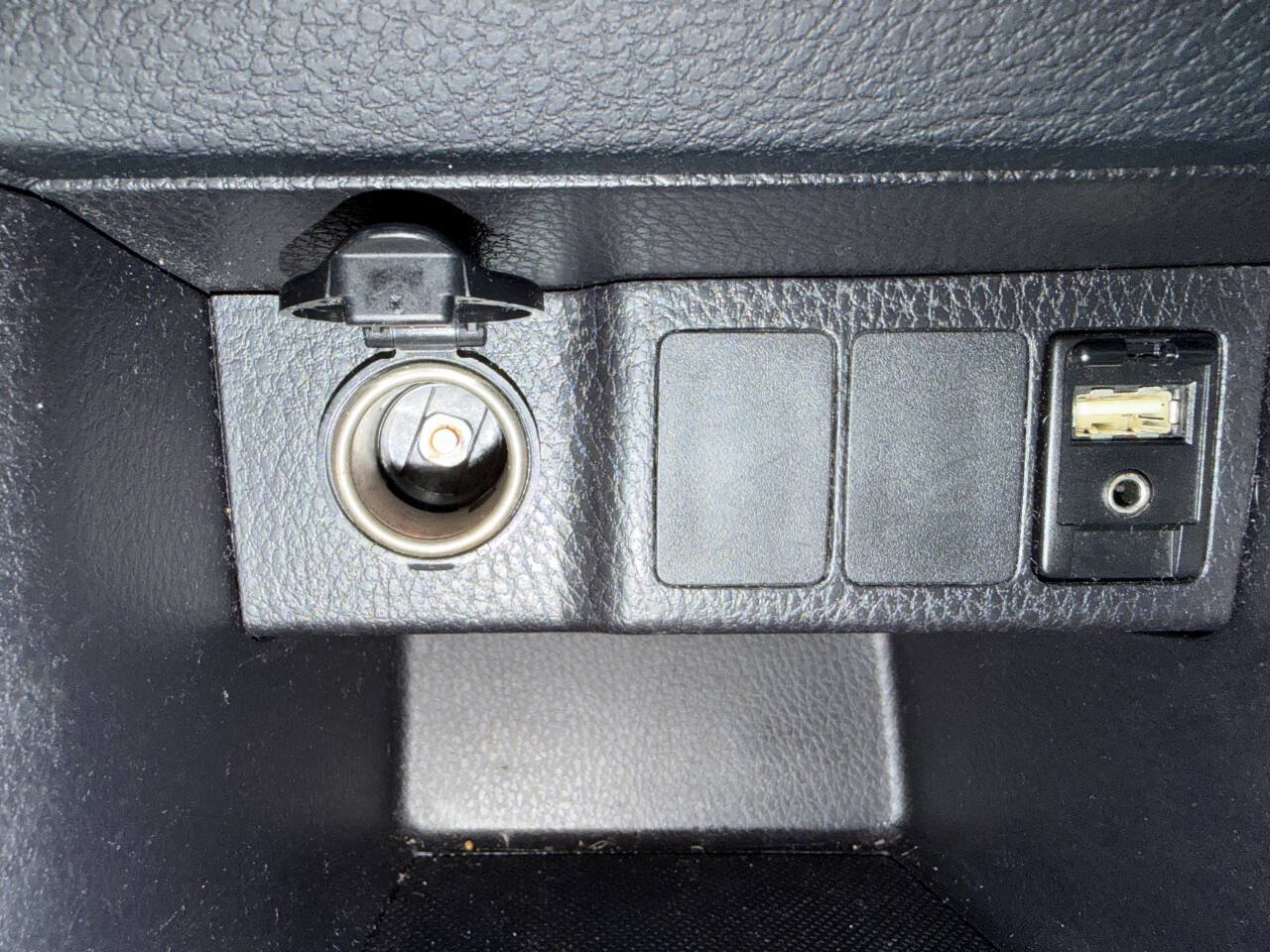 Used 2015 Toyota Corolla S FWD image 23