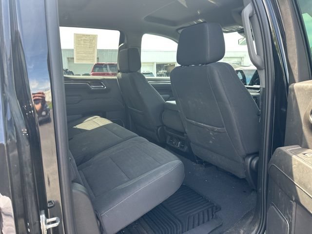 Used 2023 Chevrolet Silverado 1500 LT AWD/4WD image 11