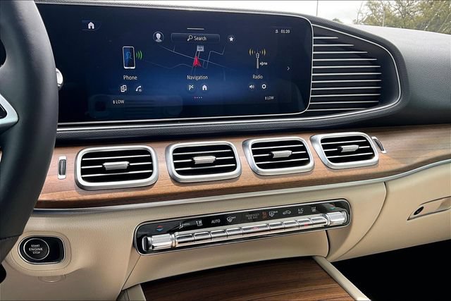 New 2025 Mercedes-Benz GLE 450e 4MATIC image 17