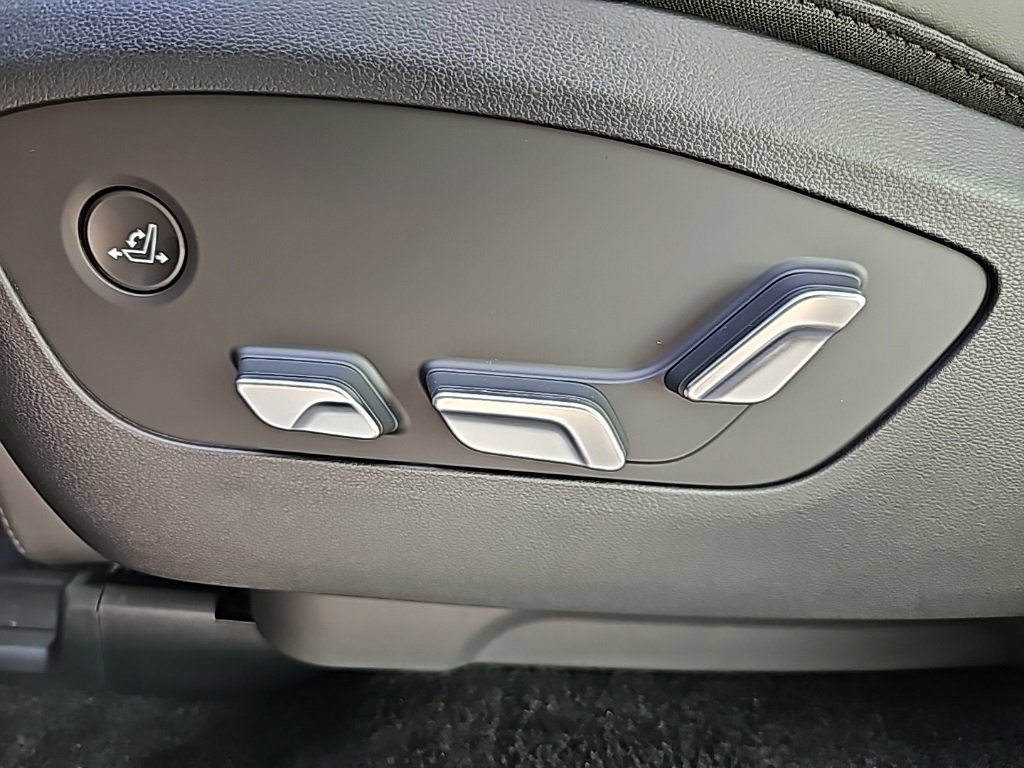 New 2026 Hyundai Ioniq 9 Limited image 33