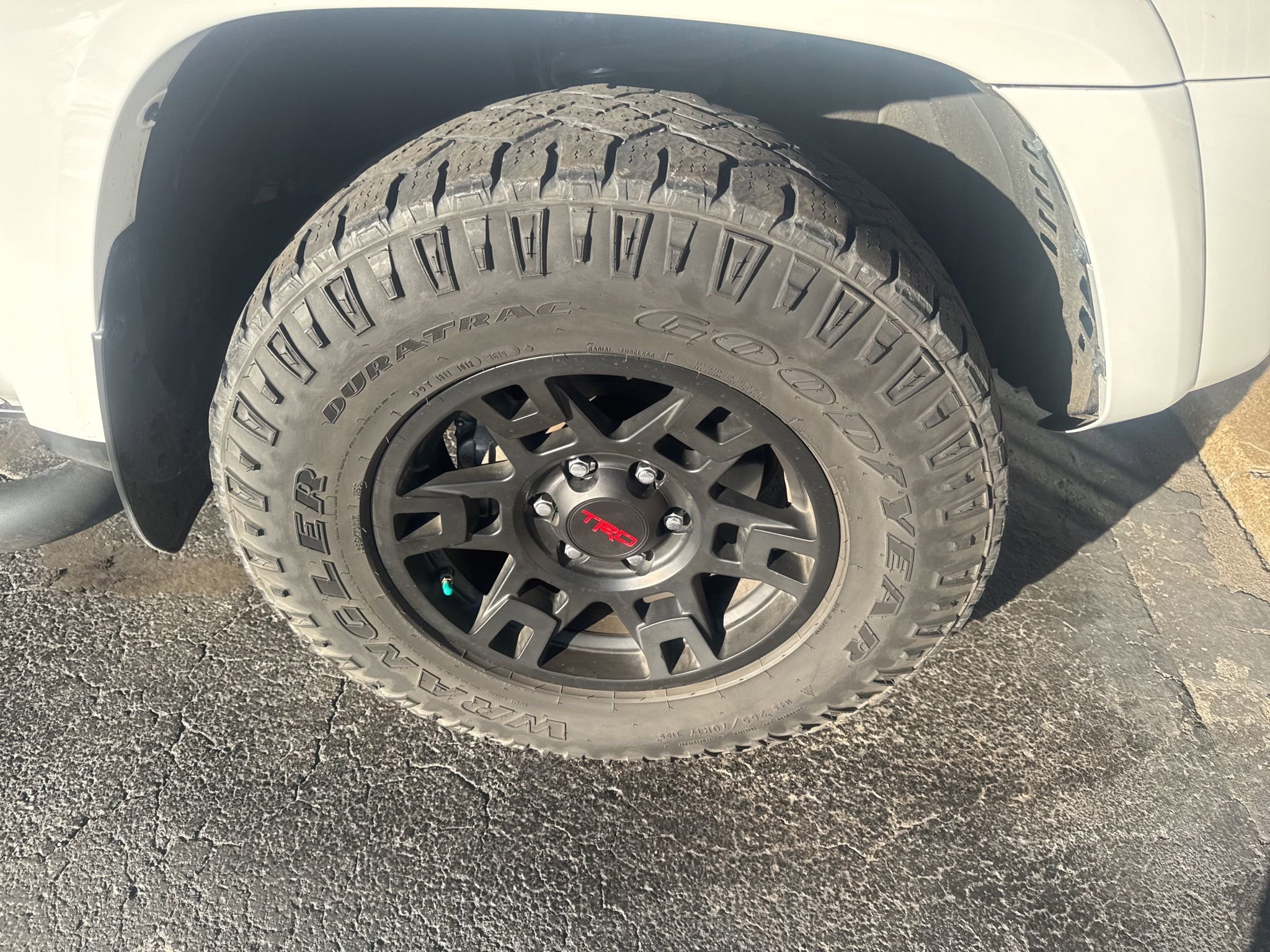 Used 2020 Toyota 4Runner SR5 Premium image 5