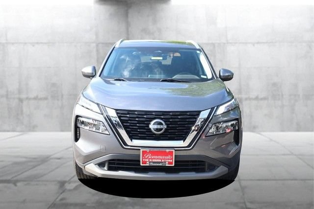 Certified 2023 Nissan Rogue SV w/ SV Premium B Package AWD/4WD image 4