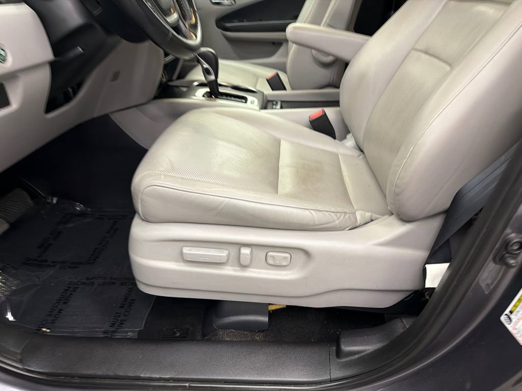 Used 2019 Honda Ridgeline RTL-T image 10