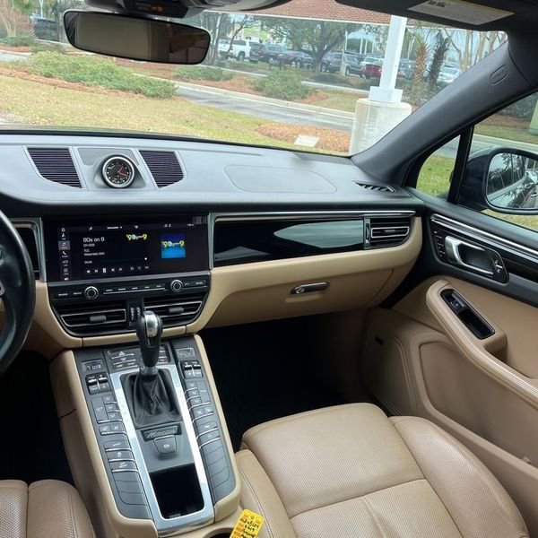 Used 2019 Porsche Macan image 18