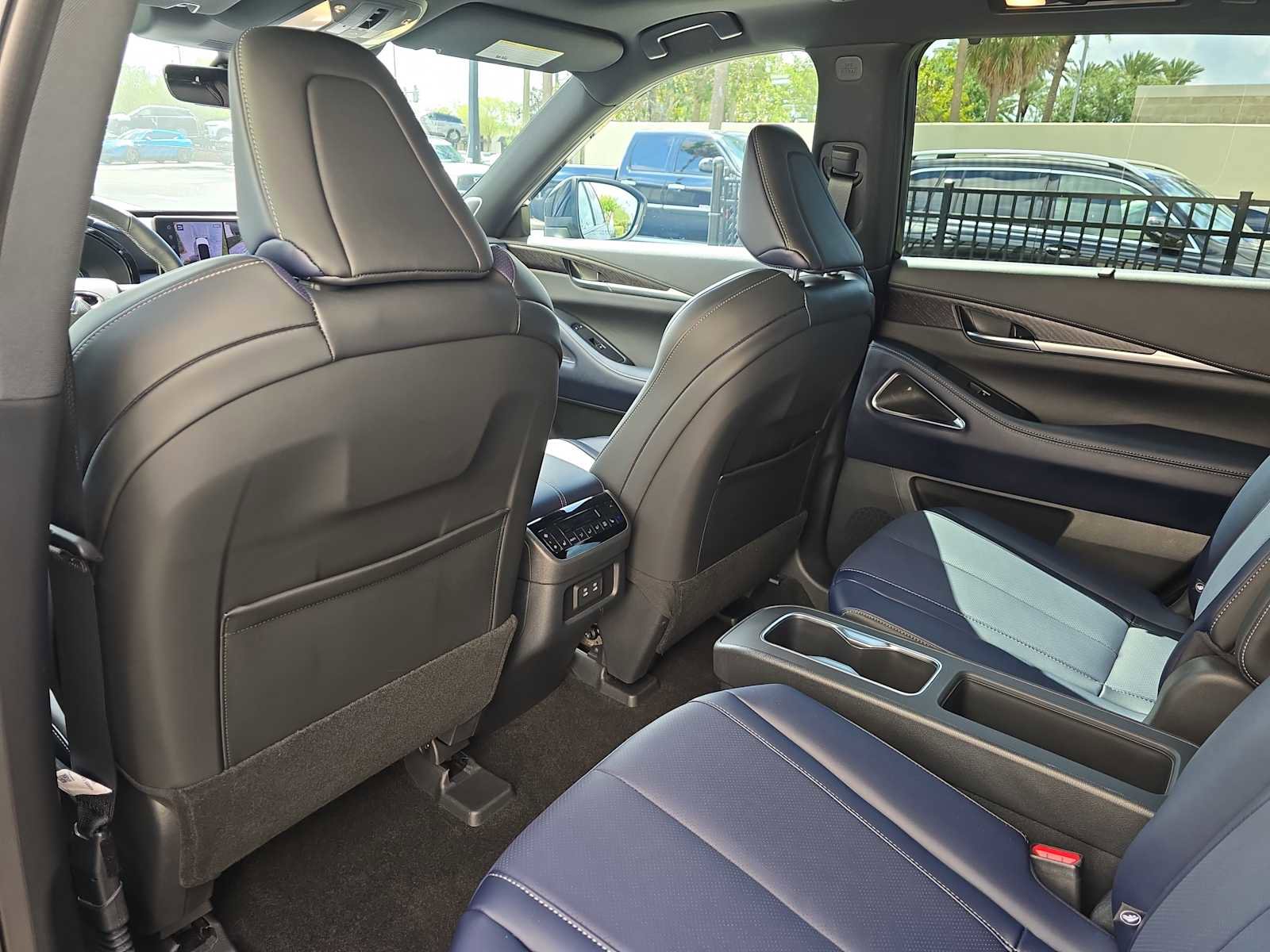 Certified 2026 INFINITI QX60 Sport w/ Dark Cargo Package image 12