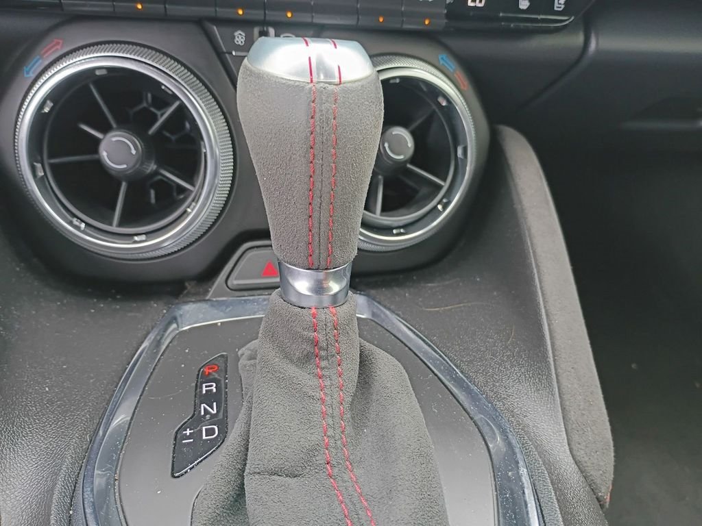 Used 2022 Chevrolet Camaro ZL1 RWD image 18
