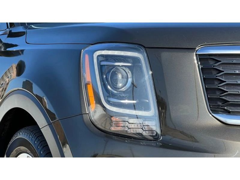 Used 2022 Kia Telluride S image 56