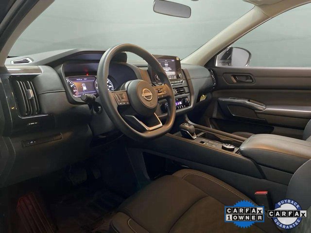 Used 2024 Nissan Pathfinder S image 60