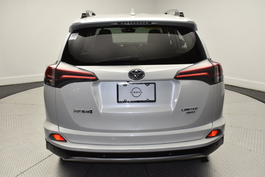 Used 2017 Toyota RAV4 Limited w/ Advanced Technology Package AWD/4WD image 6