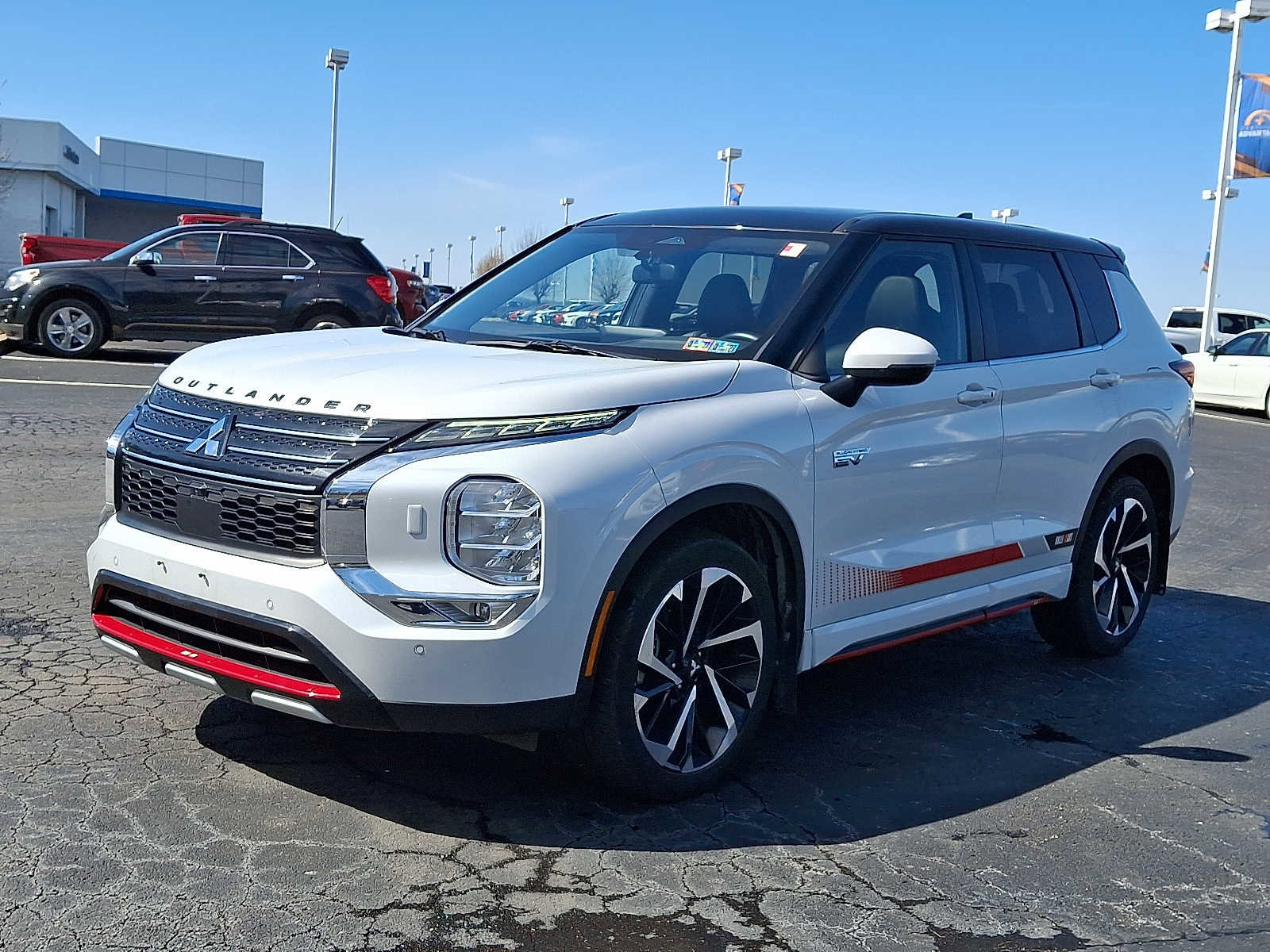 Used 2024 Mitsubishi Outlander Ralliart AWD/4WD image 3