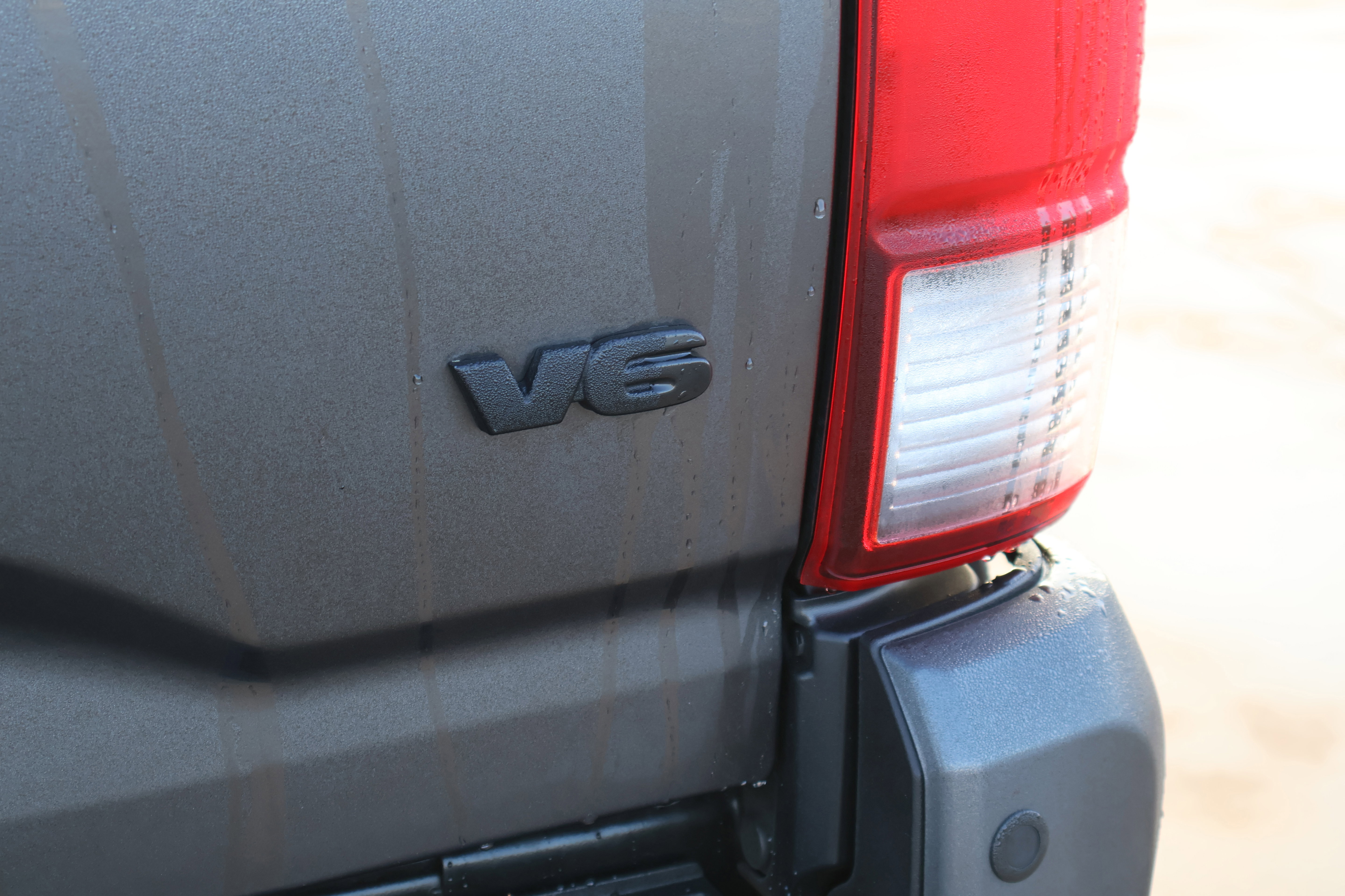 Used 2019 Toyota Tacoma TRD Sport image 9