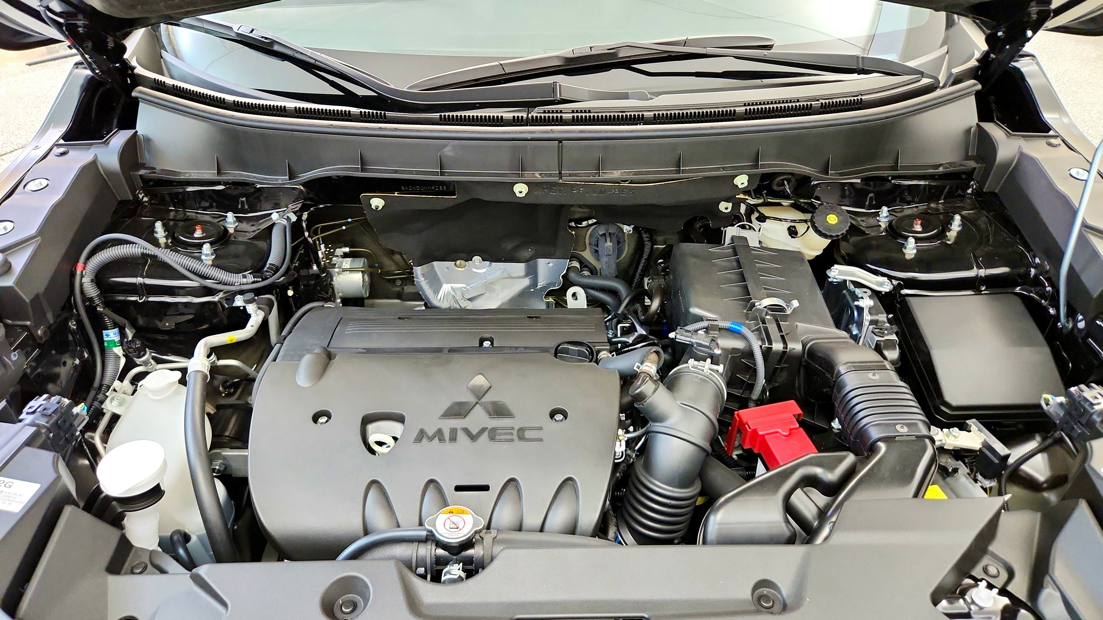 Used 2025 Mitsubishi Outlander Sport ES AWD/4WD image 29