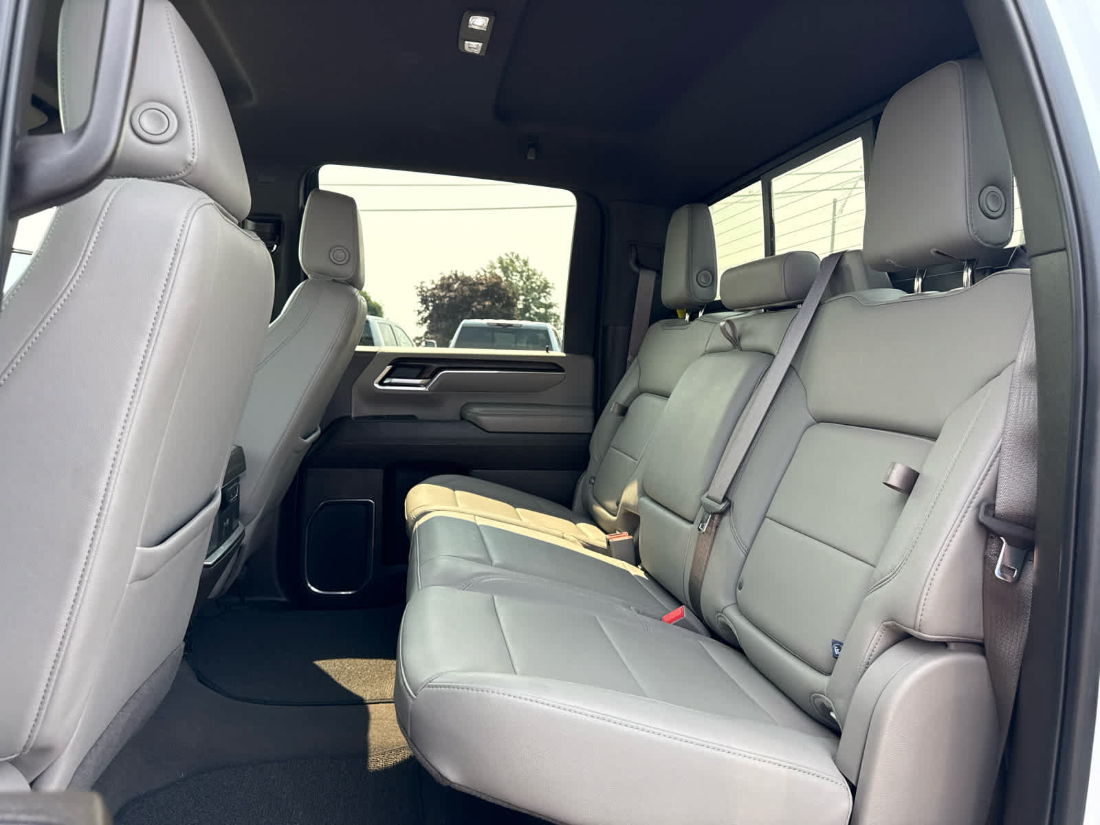 Certified 2024 GMC Sierra 3500 SLT w/ SLT Premium Package AWD/4WD image 22