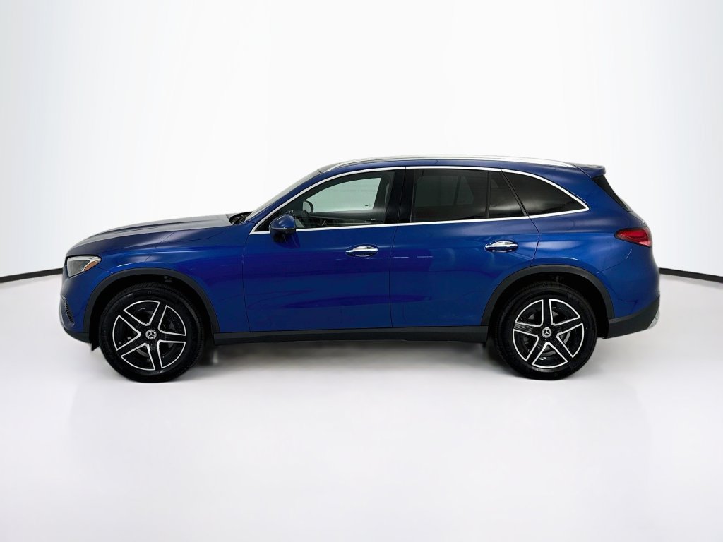 Certified 2026 Mercedes-Benz GLC 300 image 8