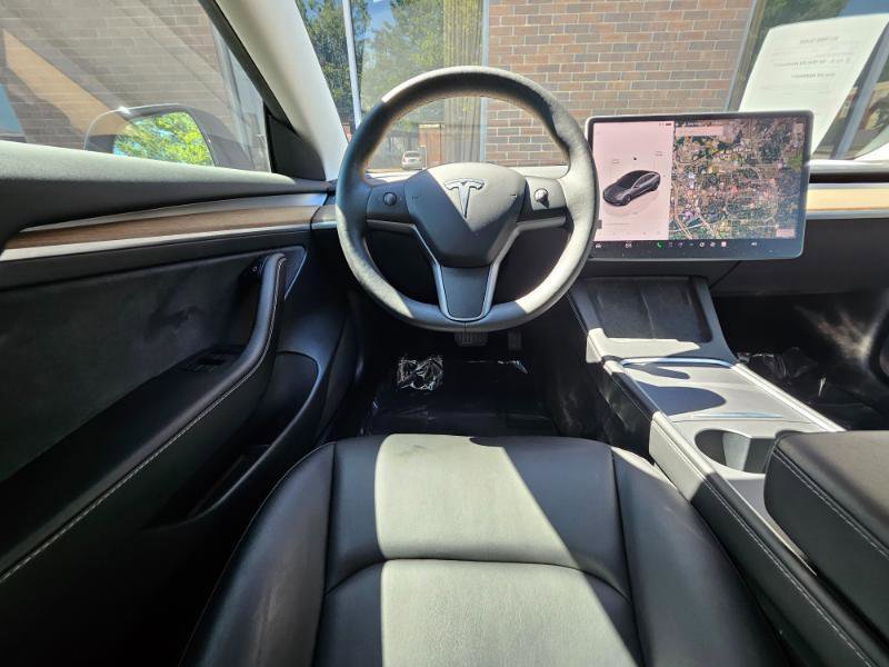 Used 2023 Tesla Model 3 Standard Range RWD image 4
