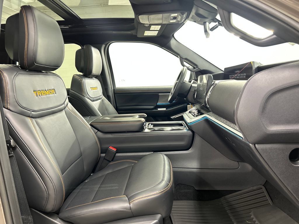 New 2027 Ford Expedition Tremor w/ Driver's Package AWD/4WD image 22