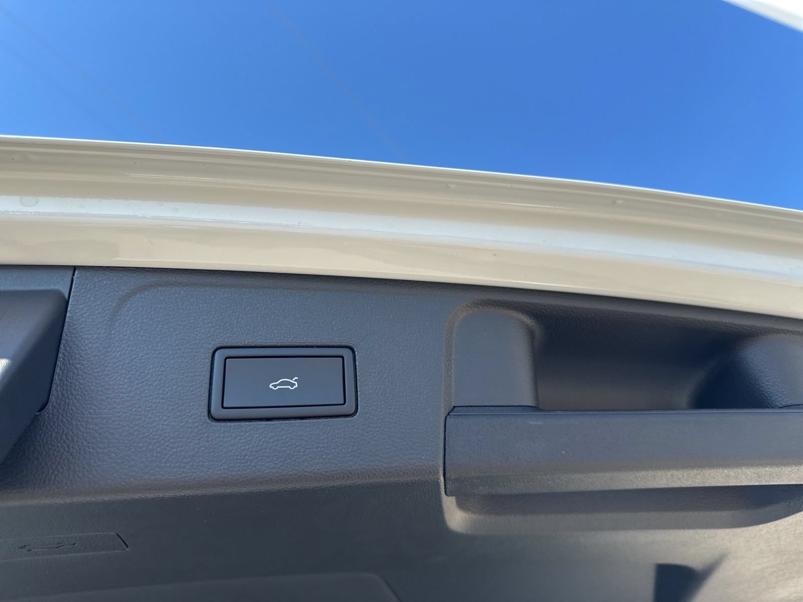 New 2026 Volkswagen Atlas Peak Edition AWD/4WD image 33
