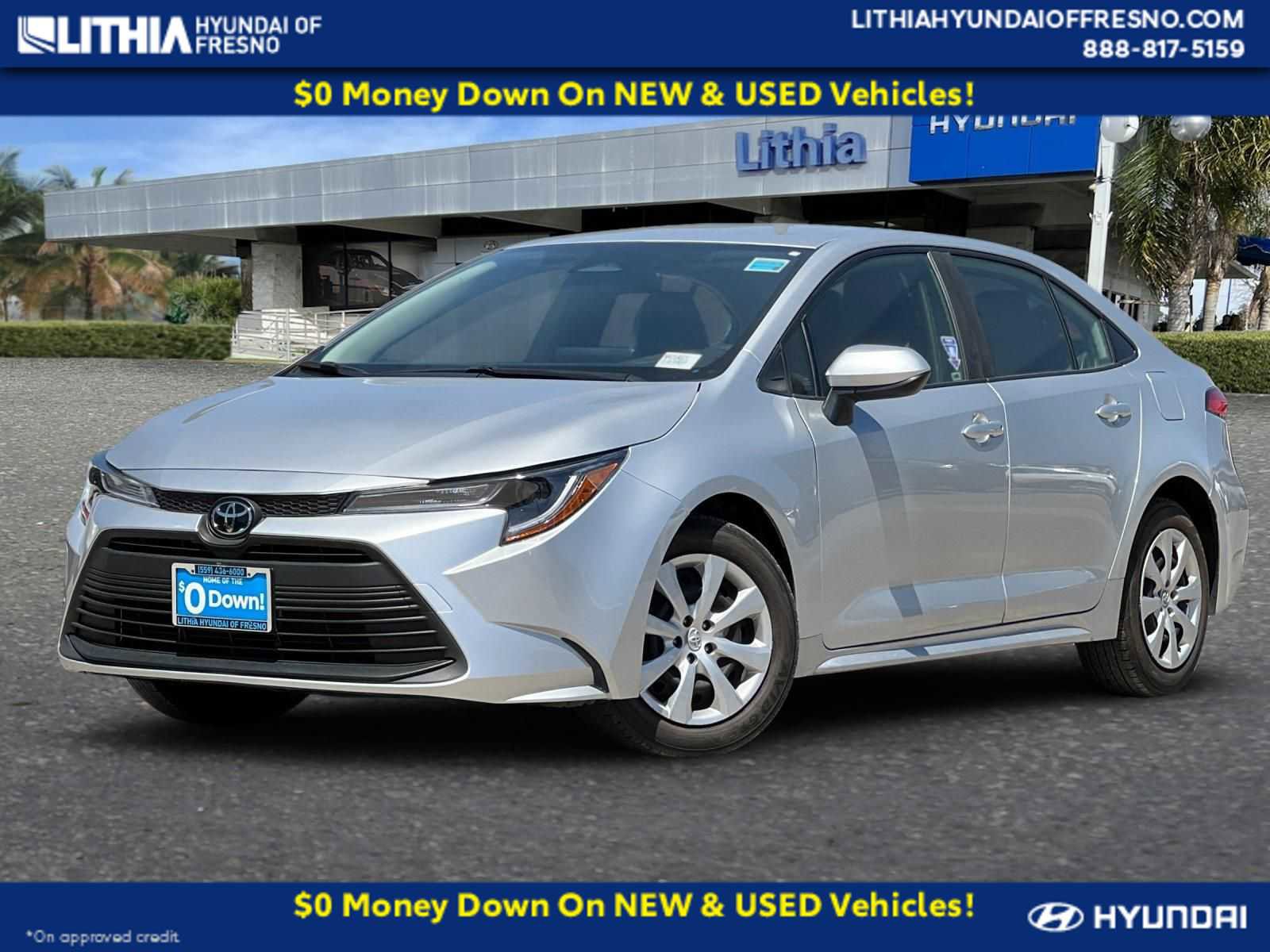 Used 2025 Toyota Corolla LE FWD image 1