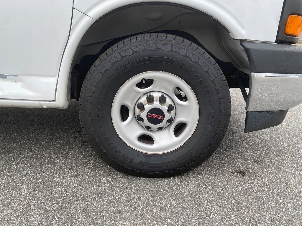 Used 2021 GMC Savana 2500 w/ Driver Convenience Package image 30