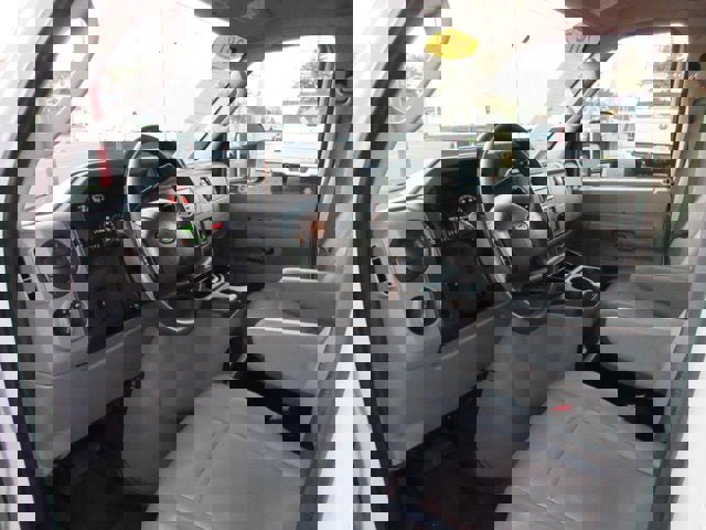 Used 2012 Ford E-350 and Econoline 350 Super Duty w/ PWR Locks & Windows Group image 8