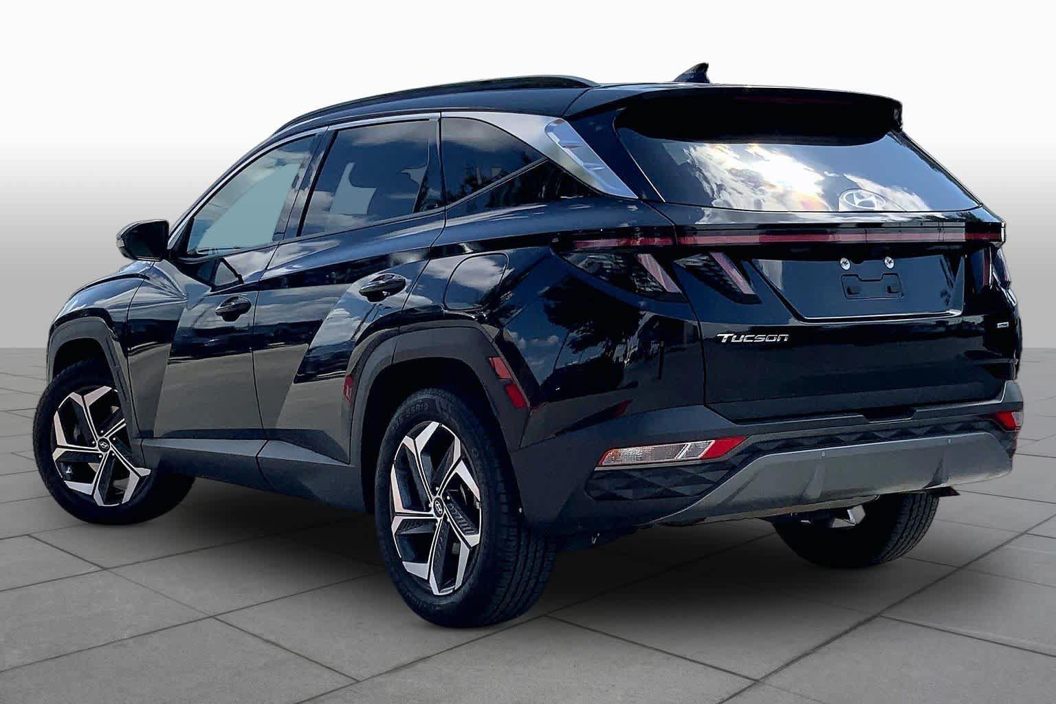 Used 2024 Hyundai Tucson Limited AWD/4WD image 12